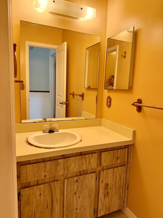 Building Photo - 6264 SW 8th Pl