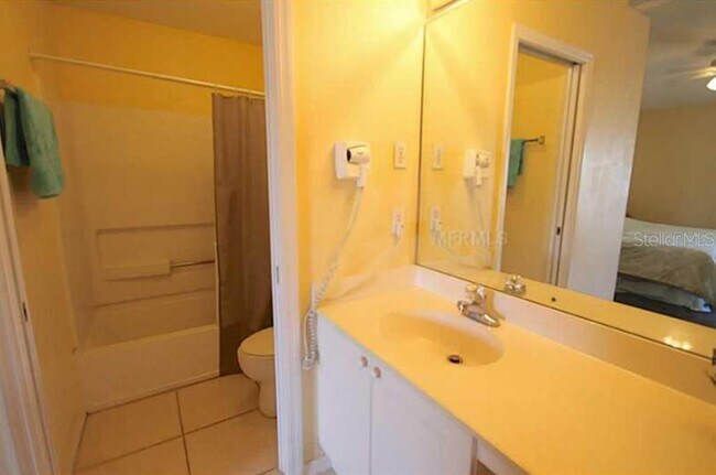 Building Photo - 8848 Grand Palms Cir