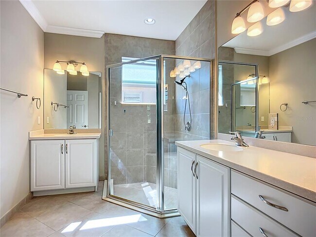 Building Photo - 15646 Aurora Lake Cir