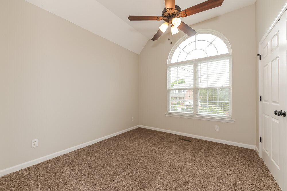 Building Photo - 504 Parrish Way