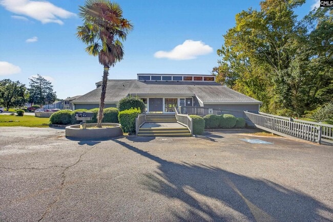 Building Photo - 298 Outrigger Ln