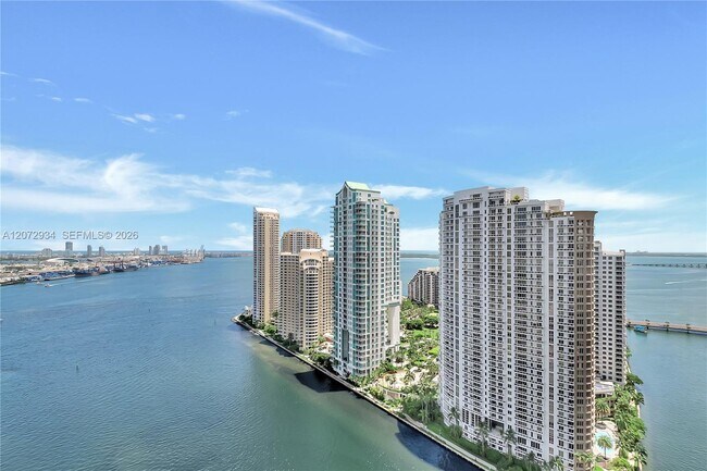 Building Photo - 300 Biscayne Blvd Way