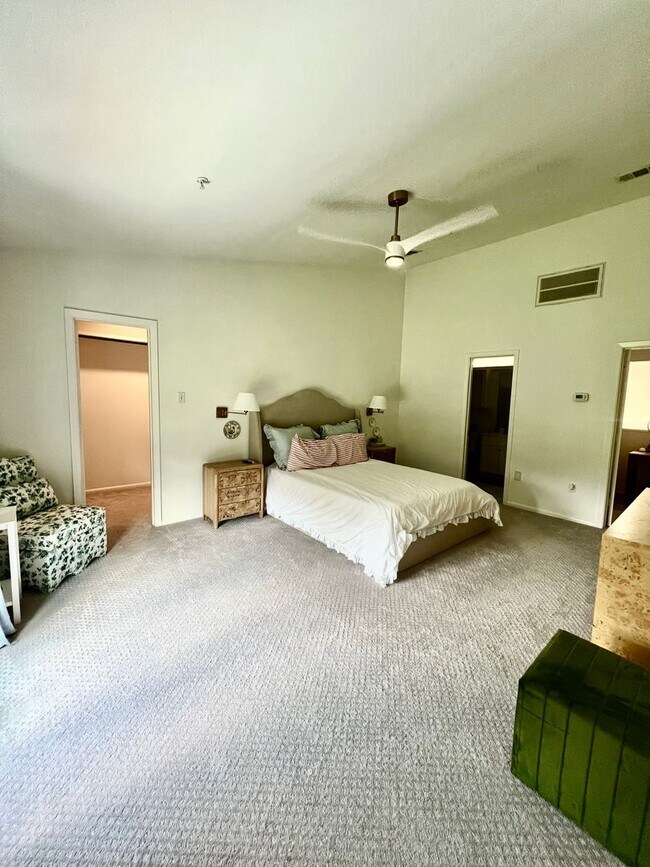 Building Photo - Spacious 3-Bedroom Home for Rent!