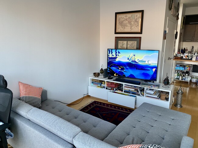 Building Photo - 2250 11th St NW