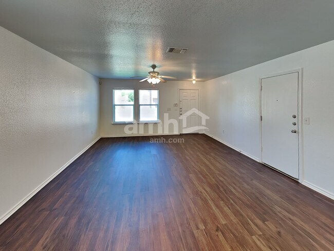 Building Photo - 7827 Copper Hollow