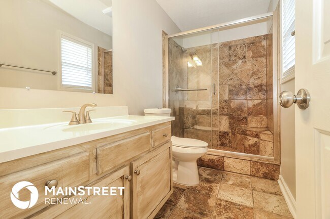 Building Photo - 633 Southern Trace Dr