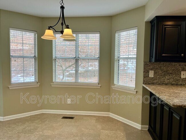 Building Photo - 6528 Harbor View Dr