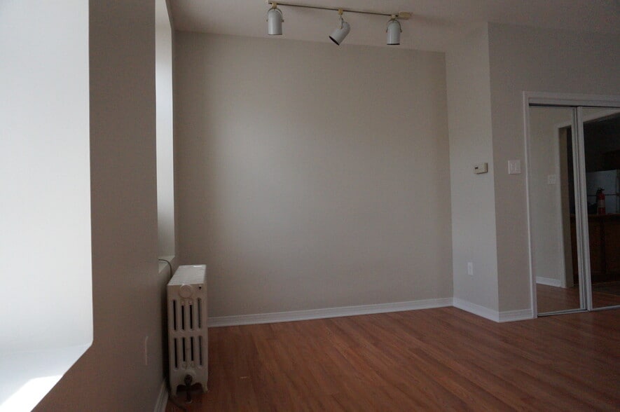 Building Photo - 3513 Bowman St