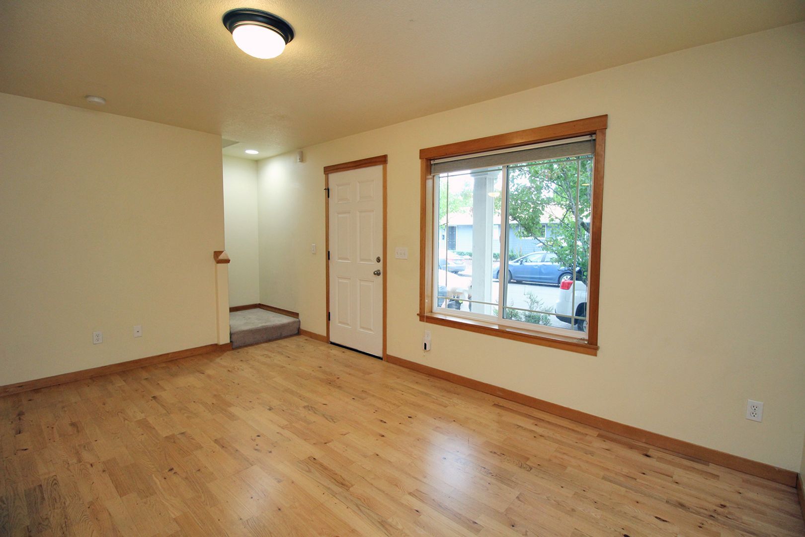 Building Photo - 5612 SE 22nd Ave