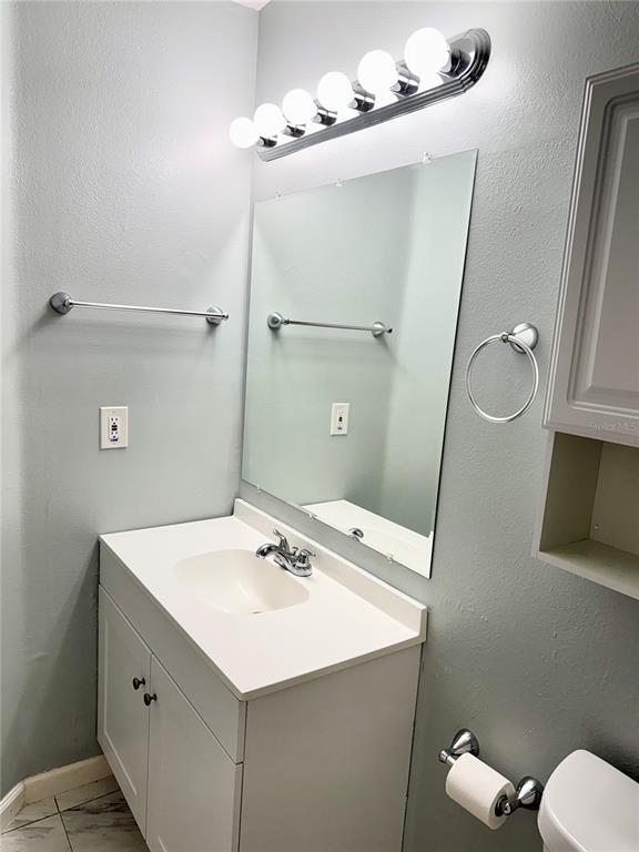 Building Photo - 2516 Grassy Point Dr