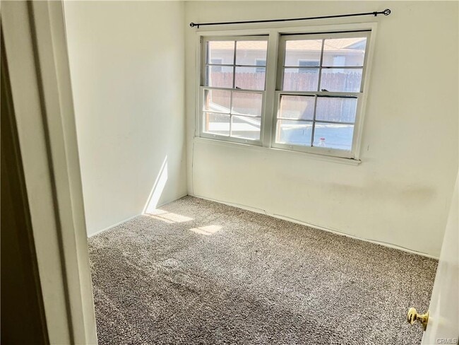 Building Photo - 7229 Ponce Ave