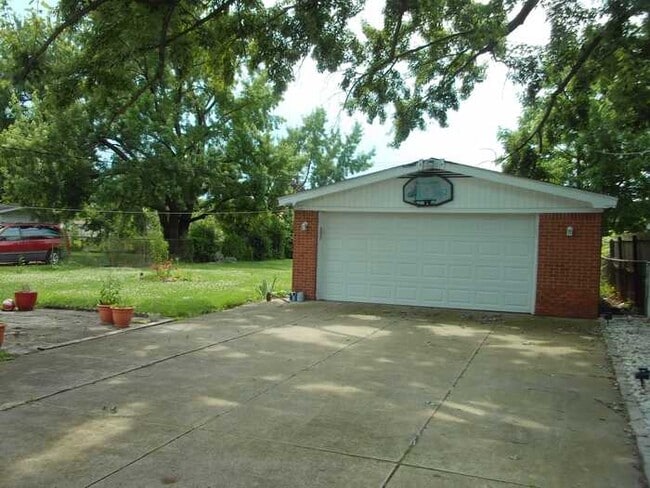Building Photo - 2528 Koper Dr