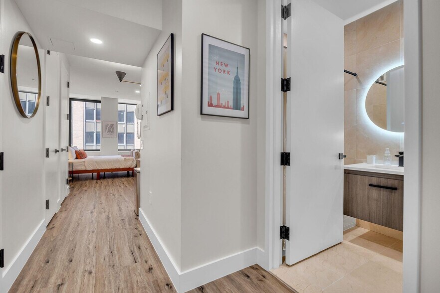 Building Photo - 95 Wall St