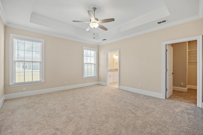 Building Photo - 64 Shelby Dr