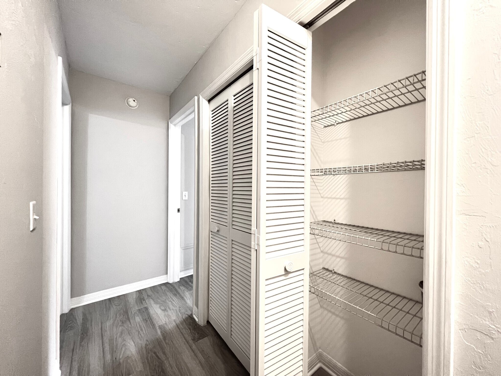 Building Photo - 3724 54th Ln