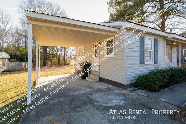 Building Photo - 227 Lott Rd