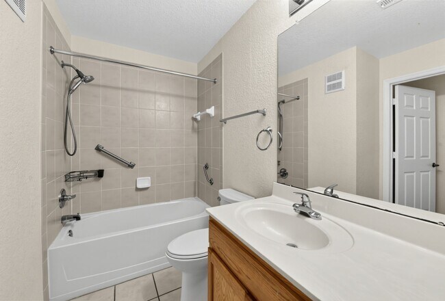 Building Photo - 4850 51st St W