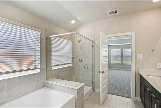 Building Photo - 6250 Brazos Trl Dr