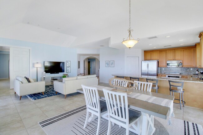 Building Photo - 800 Juno Ocean Walk