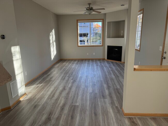 Building Photo - 3443 Cherry Ln