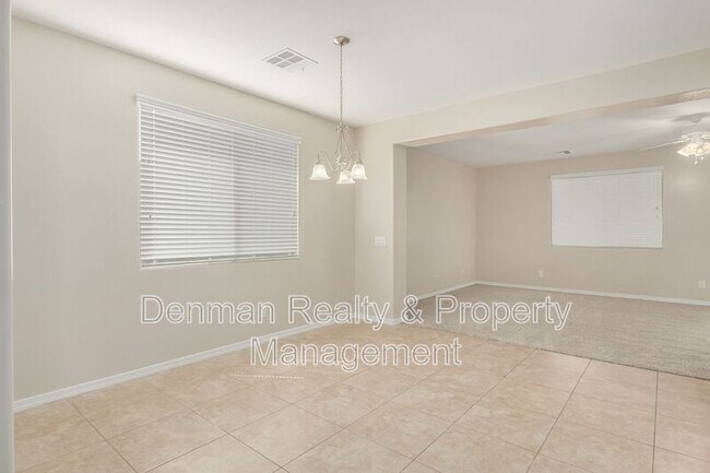Building Photo - 1154 W Stephanie Ln