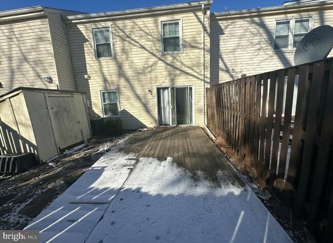 Building Photo - 8956 Milroy Ct