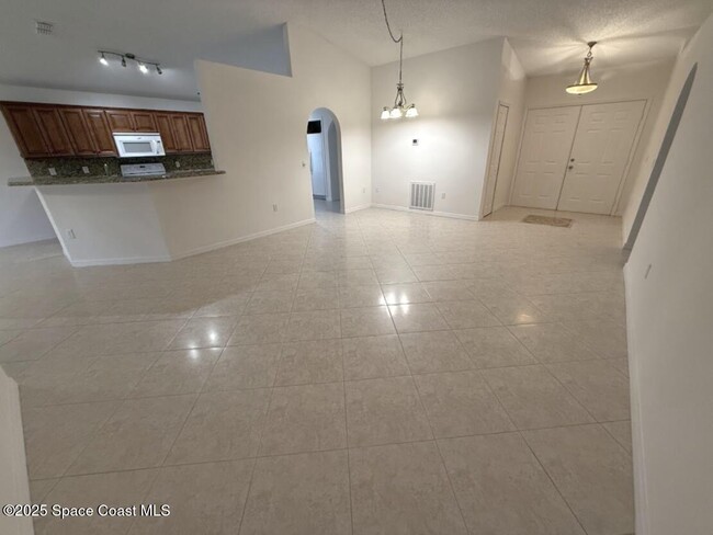 Building Photo - 1781 Brookshire Cir