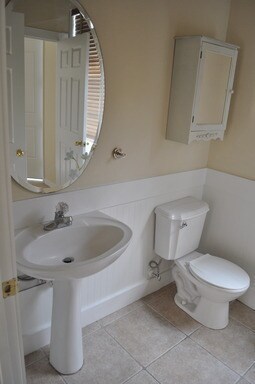 Building Photo - Beautiful 3-Bedroom Townhome in the Heart of Avalon Park