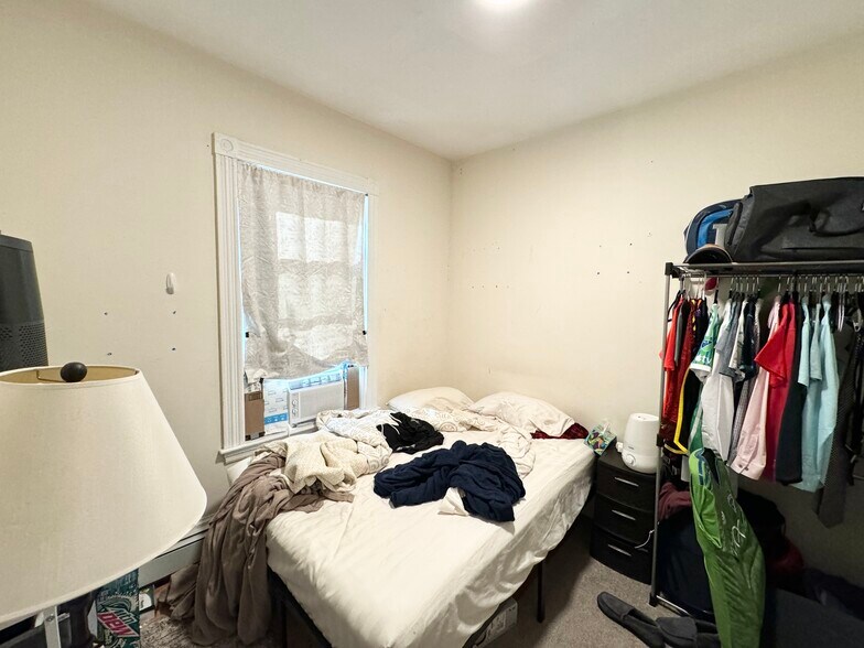 Building Photo - 2 Folsom Ave