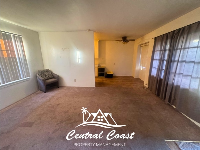 Building Photo - 0 E Hermosa St