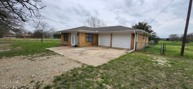 2 Car Garage - 8510 Burgandy Ln
