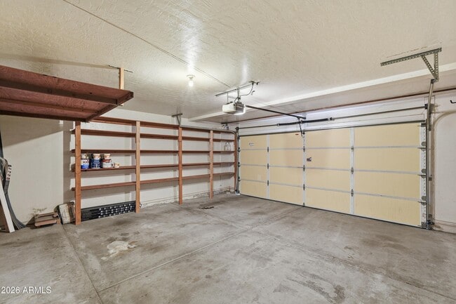 Building Photo - 12848 S 45th St