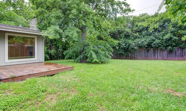 Building Photo - 3501 Rockhurst Ln