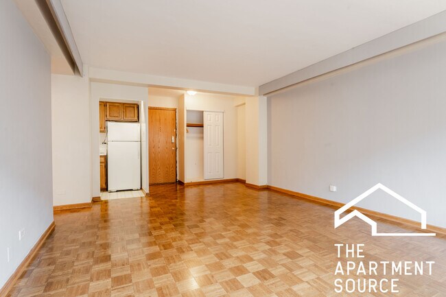 Building Photo - 4180 N Marine Dr