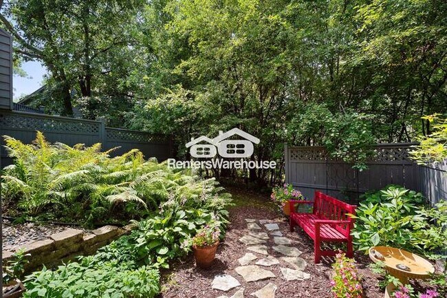 Building Photo - Available 12/1 - Beautiful Minnetonka Town...