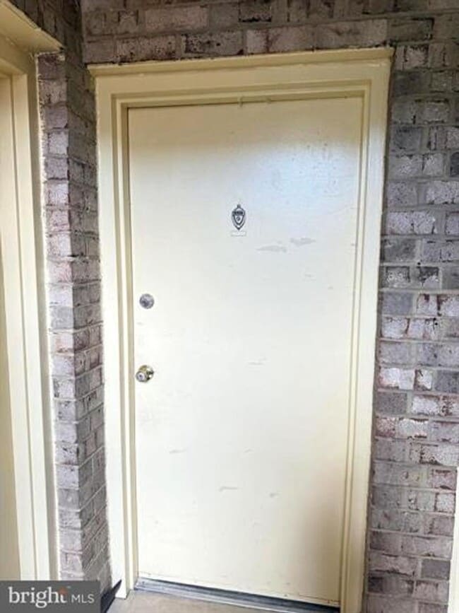 Primary Photo - Remodeled 2 bedroom / 2 full bathroom