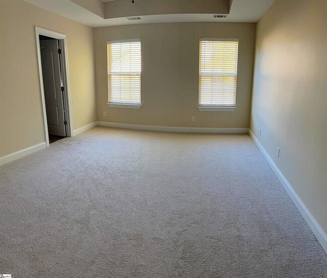 Building Photo - 207 Penrith Ct