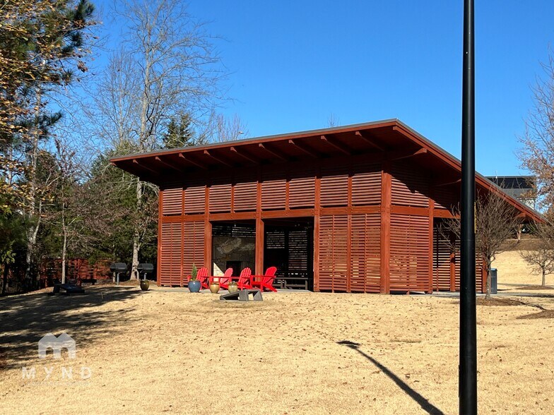 Building Photo - 321 Midnight Moon Dr