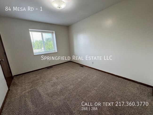 Building Photo - 84 Mesa Rd