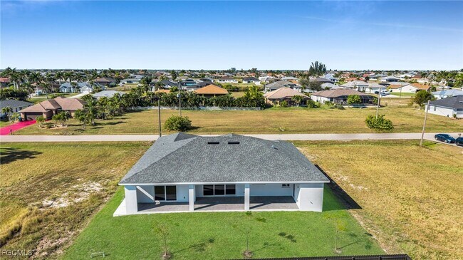 Building Photo - 1029 NW 35th Pl