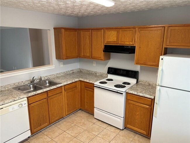 Building Photo - 4591 Logan Way