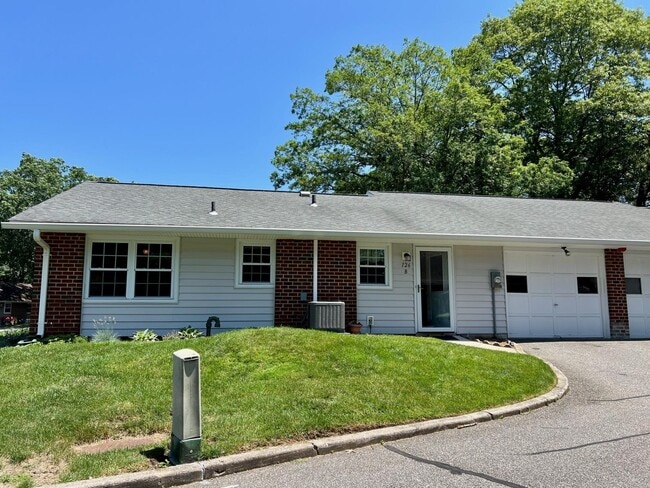 Building Photo - 126 Exmore Ct