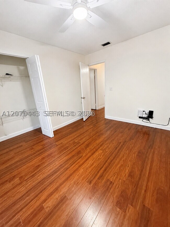 Building Photo - 3522 Torremolinos Ave