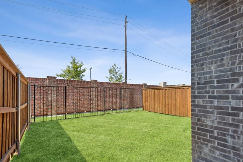 Building Photo - 1719 Lisa Ct