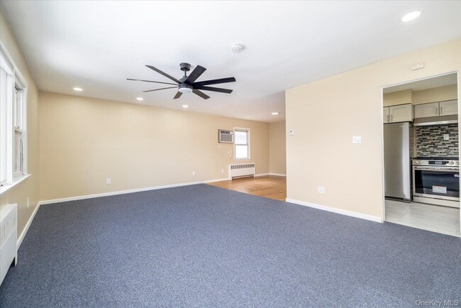 Building Photo - 24 S Corona Ave