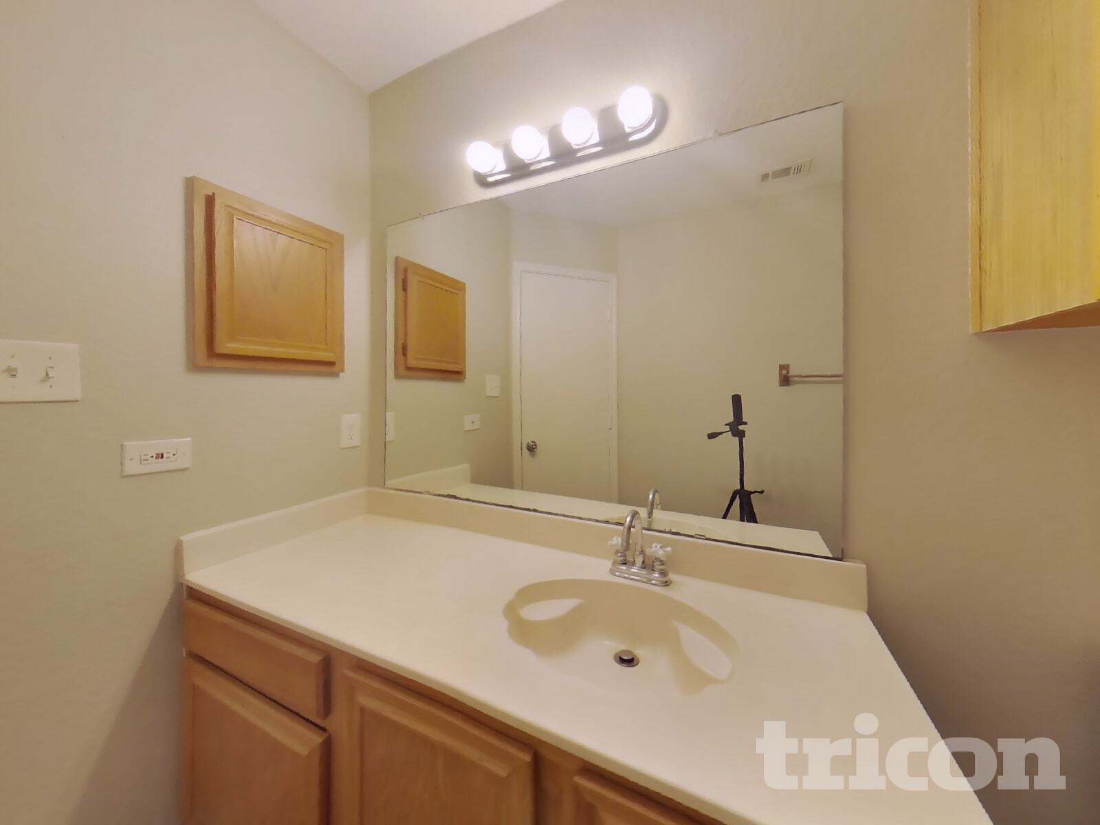 Building Photo - 6112 Wall St