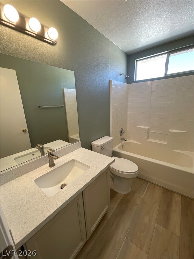 Building Photo - 5848 Red Dawn St