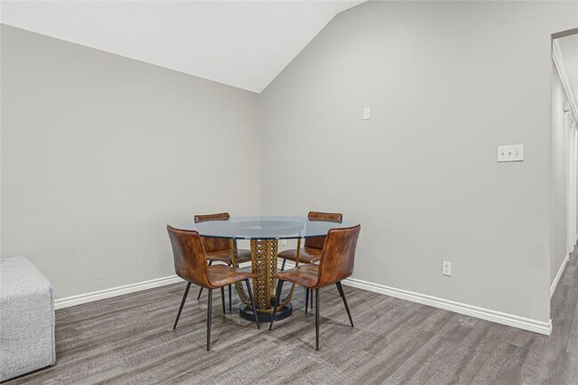 Building Photo - 14607 Keystone Green Dr
