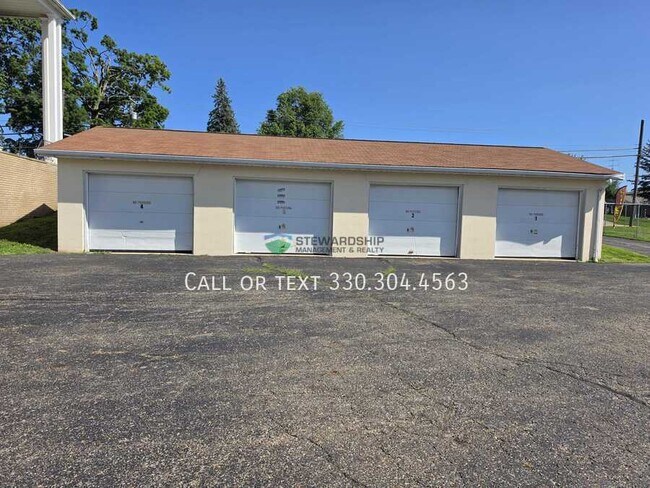 Building Photo - 12990 Lincoln Way W