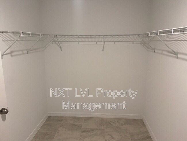 Building Photo - 4049 Villa Doria Ct